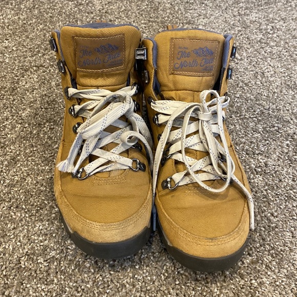 North face back to Berkeley - Picture 1 of 4